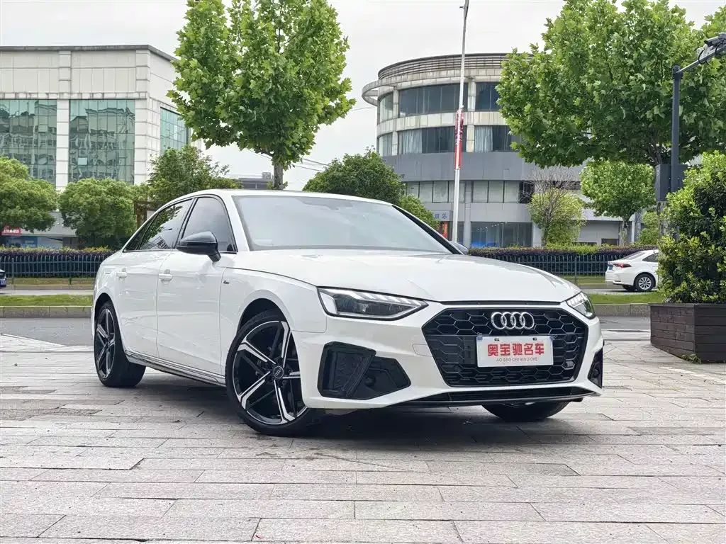 Audi A4L 2025 из CN, фото 6