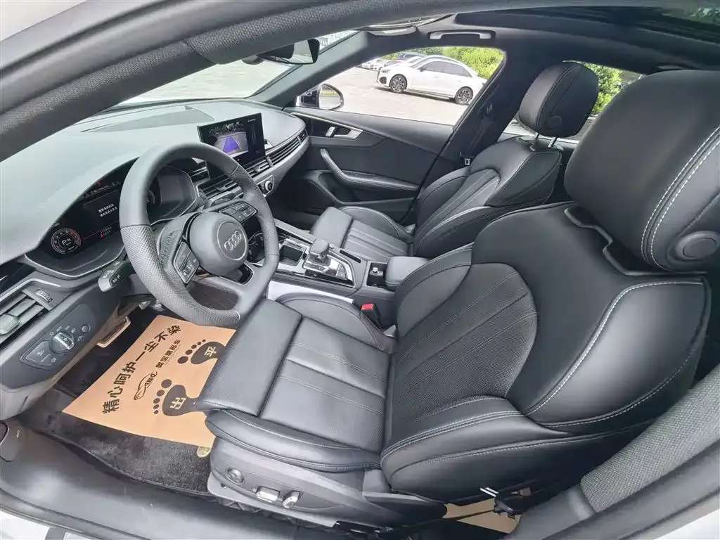 Audi A4L 2025 из CN, фото 3