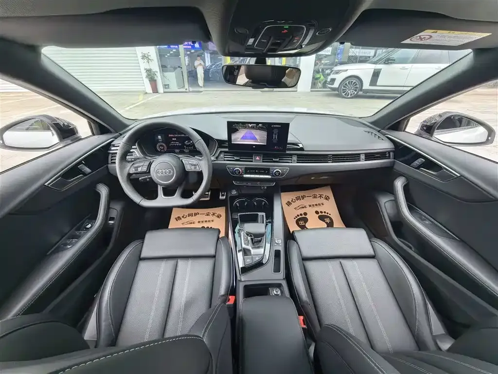 Audi A4L 2025 из CN, фото 10