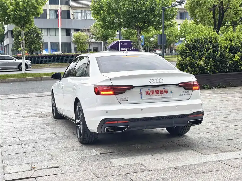 Audi A4L 2025 из CN, фото 7