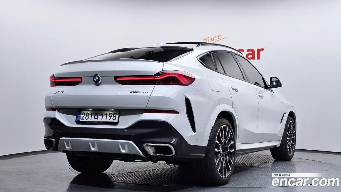 BMW X6 2024 из KR, фото 2