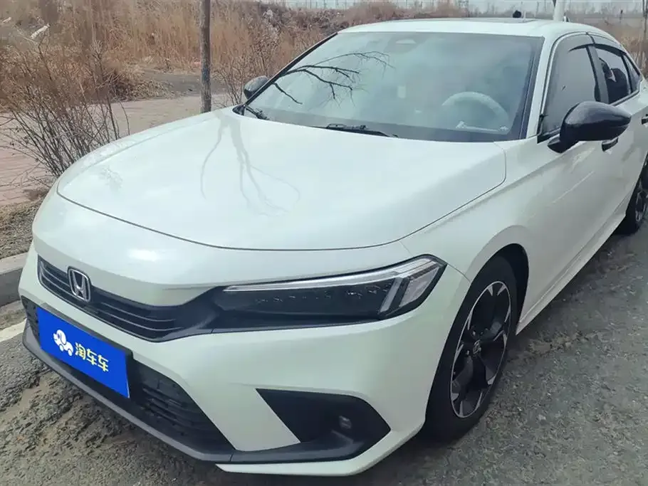 Honda Civic — фото 1