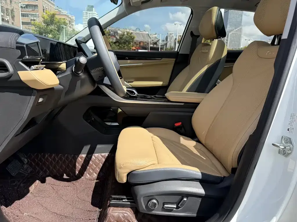 Geely Boyue L 2023 из CN, фото 9