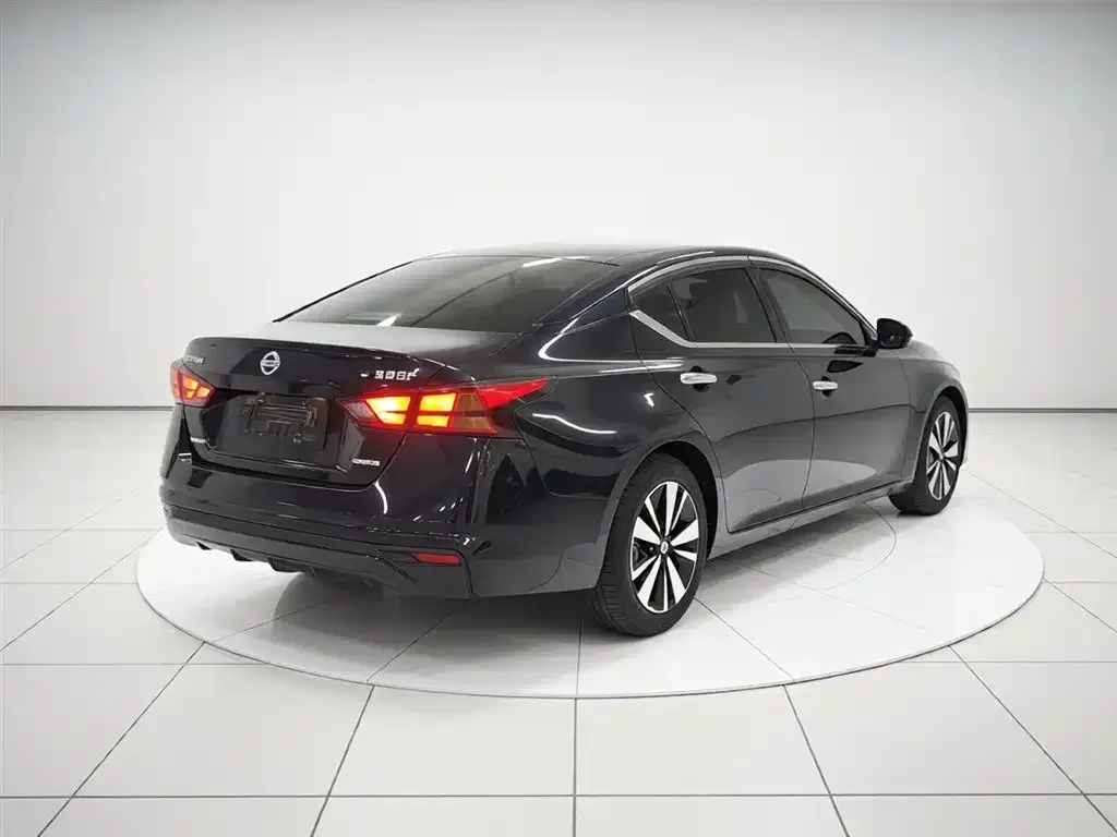 Nissan Teana 2021 из CN, фото 2