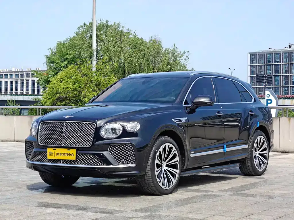 Bentley Bentayga 2022 из CN, фото 1