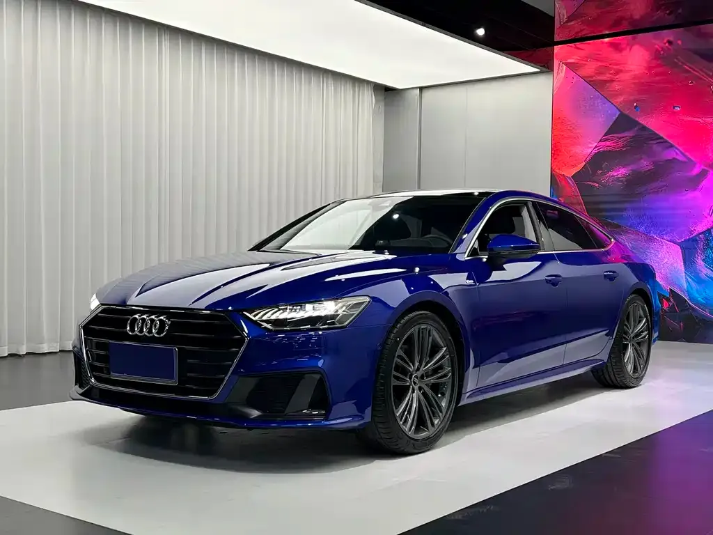 Audi A7 — фото 1