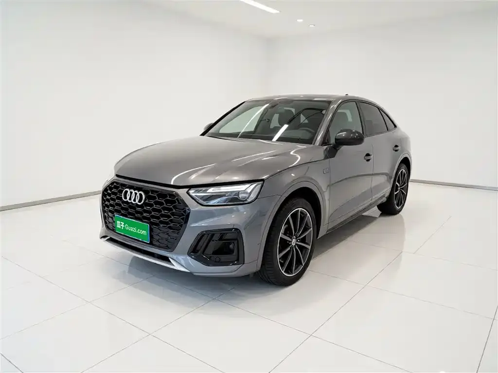 Audi Q5L Sportback 2022 из CN, фото 5