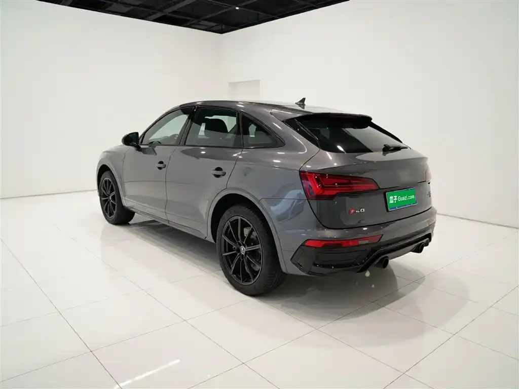 Audi Q5L Sportback 2022 из CN, фото 10