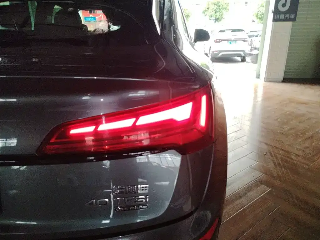 Audi Q5L Sportback 2022 из CN, фото 9