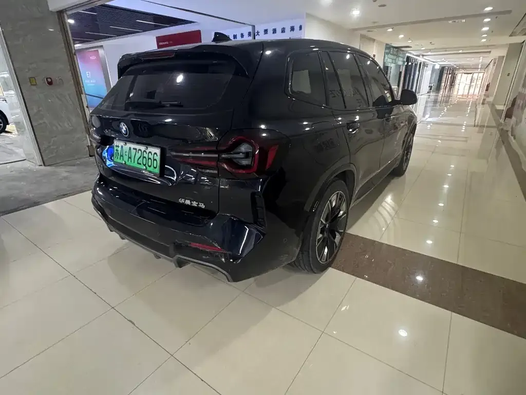 BMW iX3 2024 из CN, фото 6