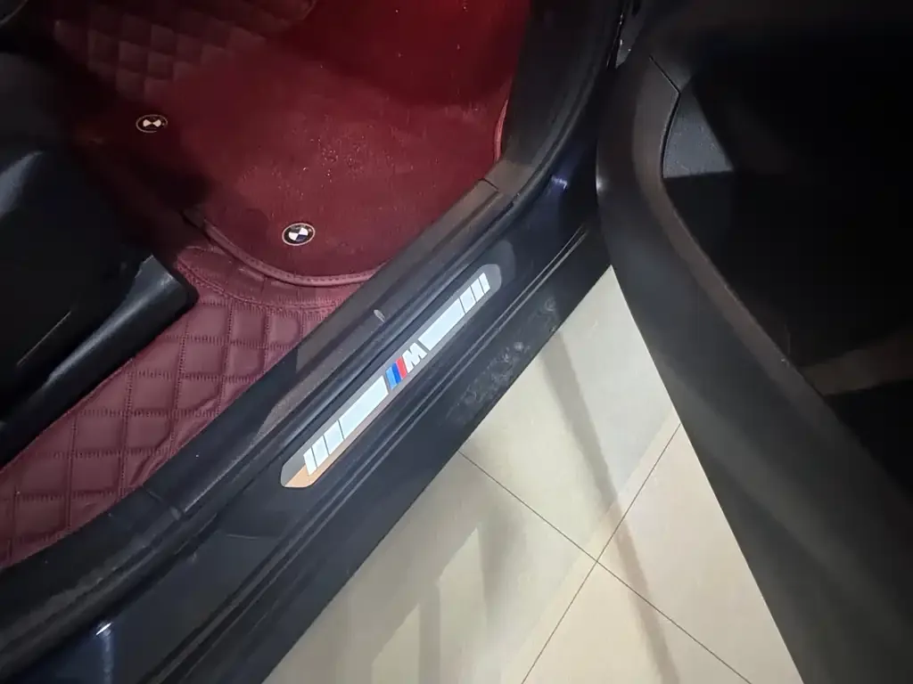 BMW iX3 2024 из CN, фото 5