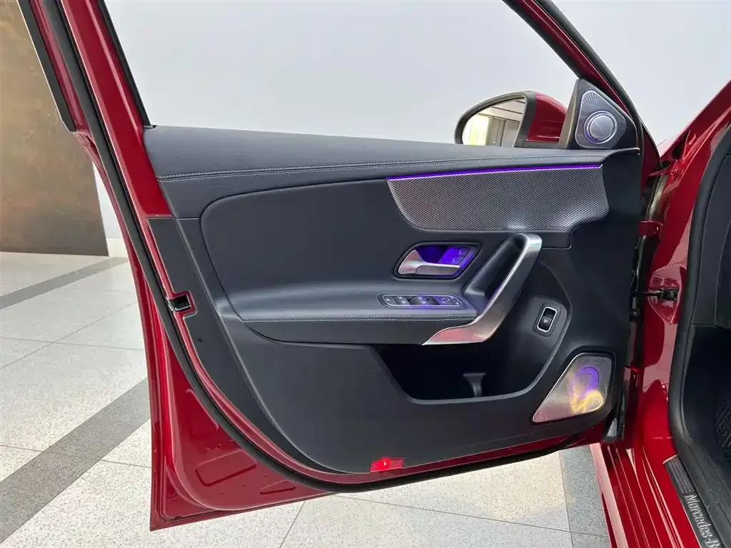 Mercedes-Benz A-Class 2022 из CN, фото 4