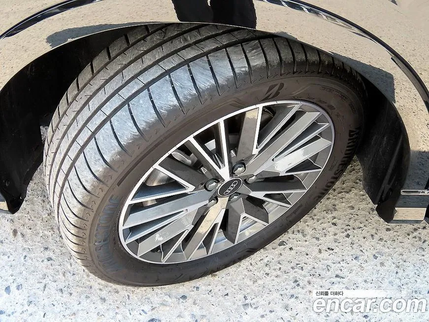Audi Q3 2025 из KR, фото 5