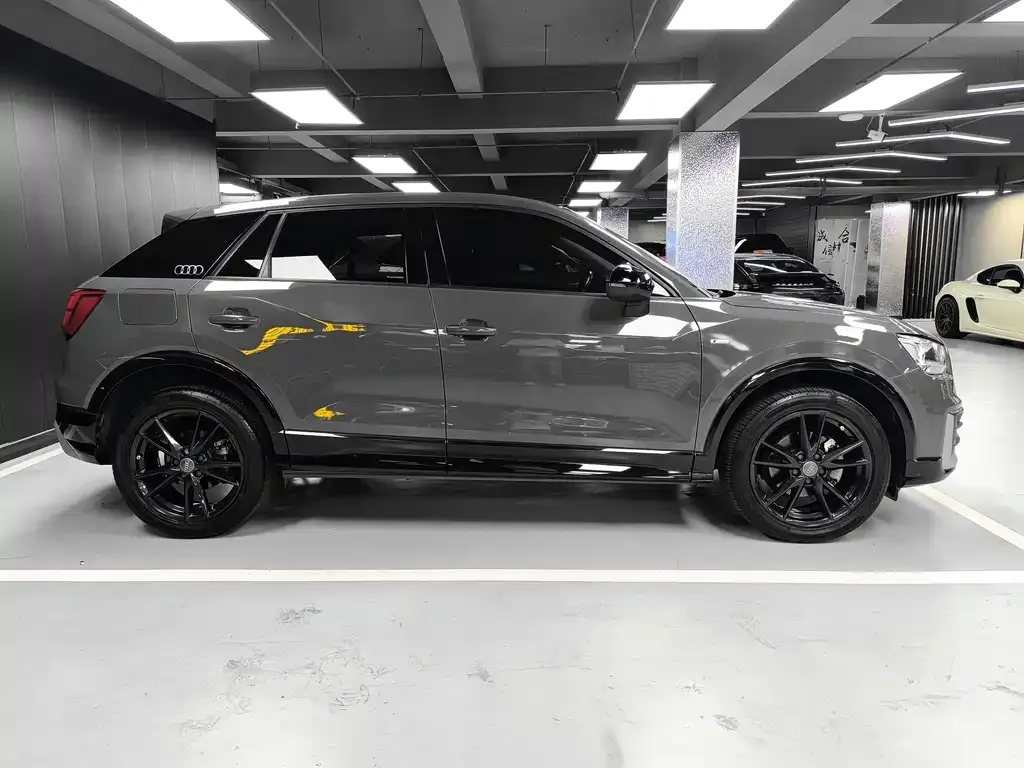 Audi Q2L 2021 из CN, фото 3