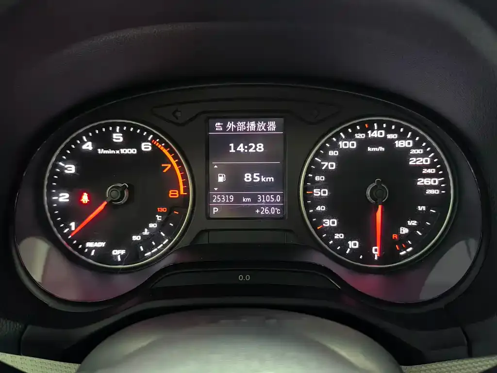 Audi Q2L 2021 из CN, фото 5