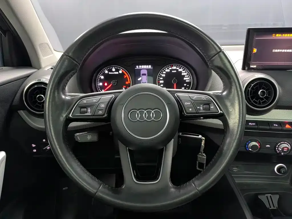 Audi Q2L 2021 из CN, фото 9