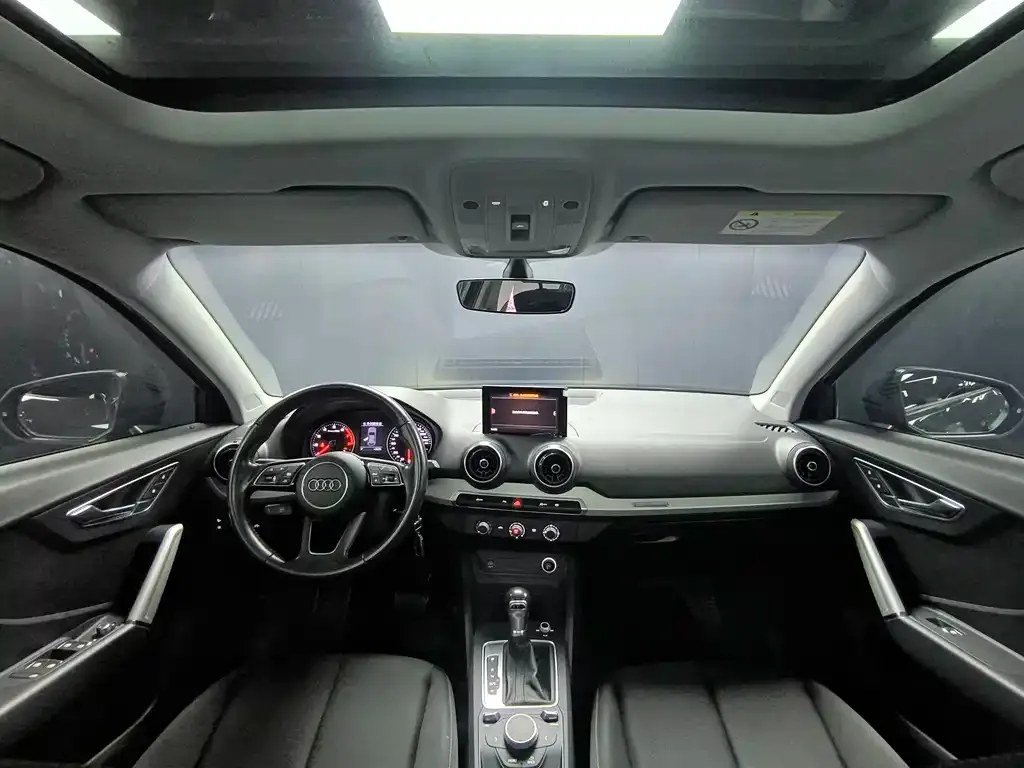 Audi Q2L 2021 из CN, фото 6