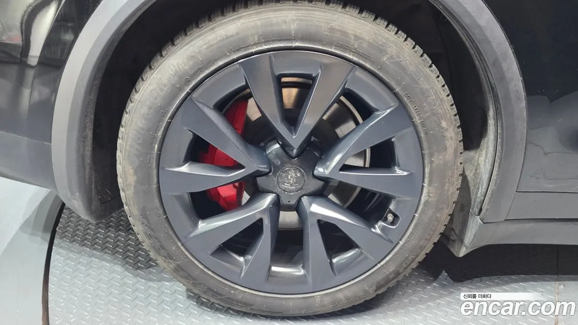 Tesla Model X 2023 из KR, фото 7