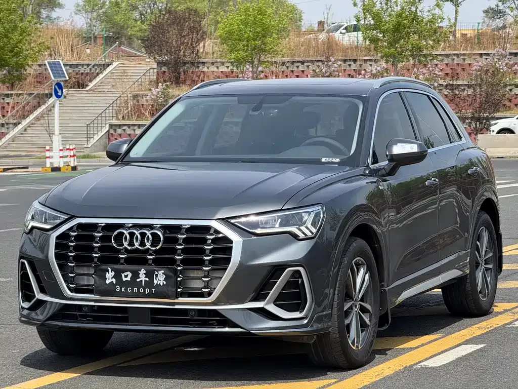 Audi Q3 — фото 5