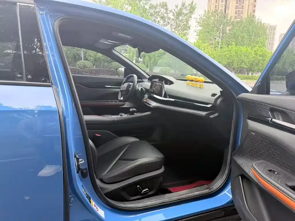 Changan UNI-V 2023 из CN, фото 8