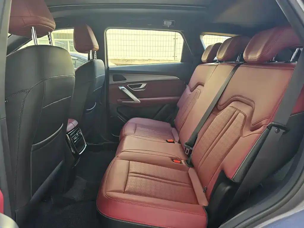 Jetour X70 PLUS — фото 9