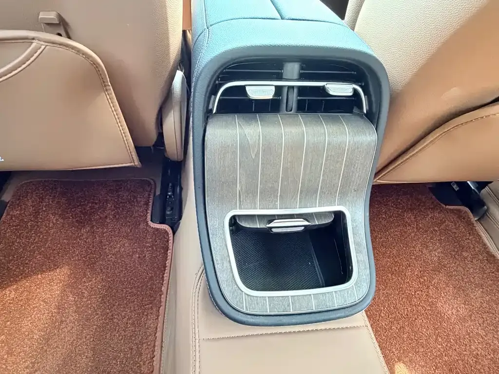 Mercedes-Benz E-Class 2026 из CN, фото 3