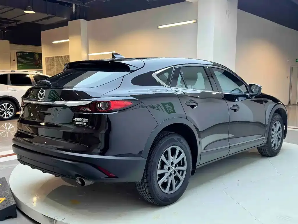 Mazda CX-4 — фото 3