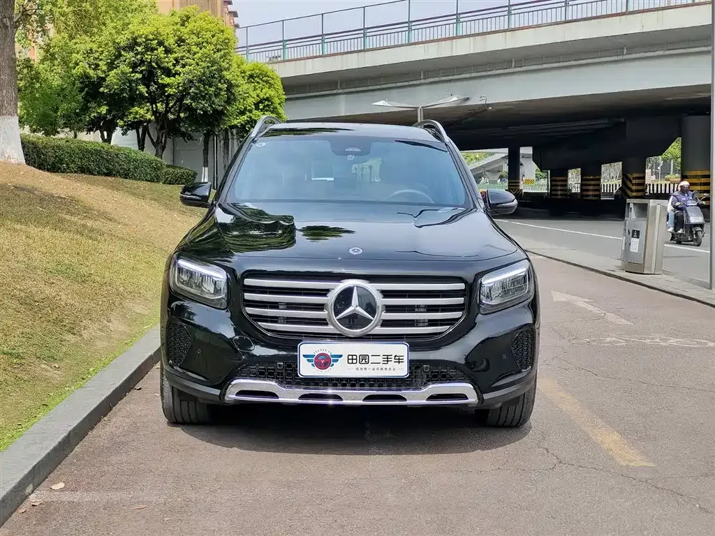 Mercedes-Benz GLB — фото 5