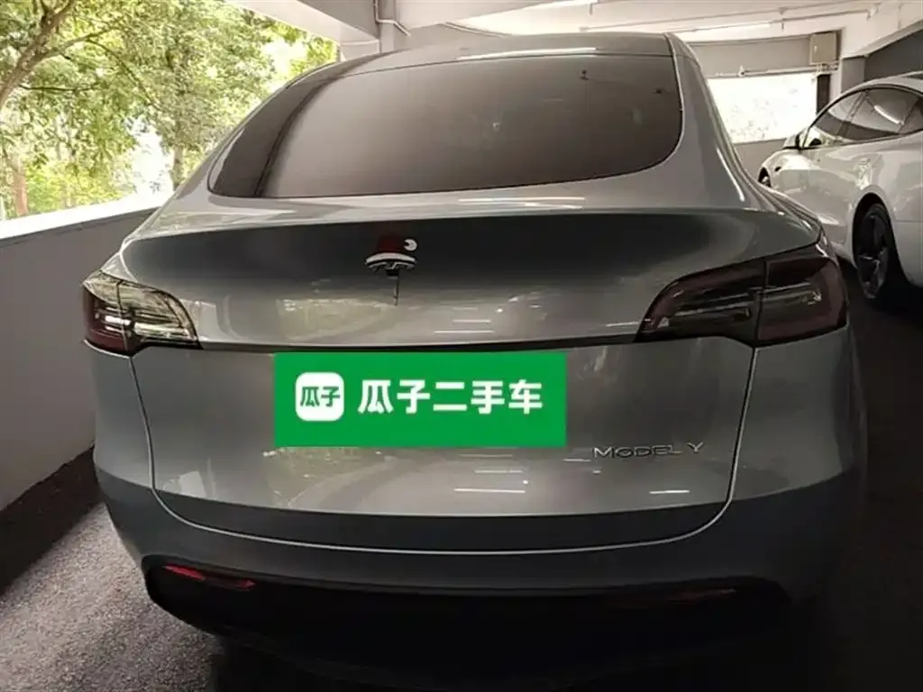 Tesla Model Y 2024 из CN, фото 5