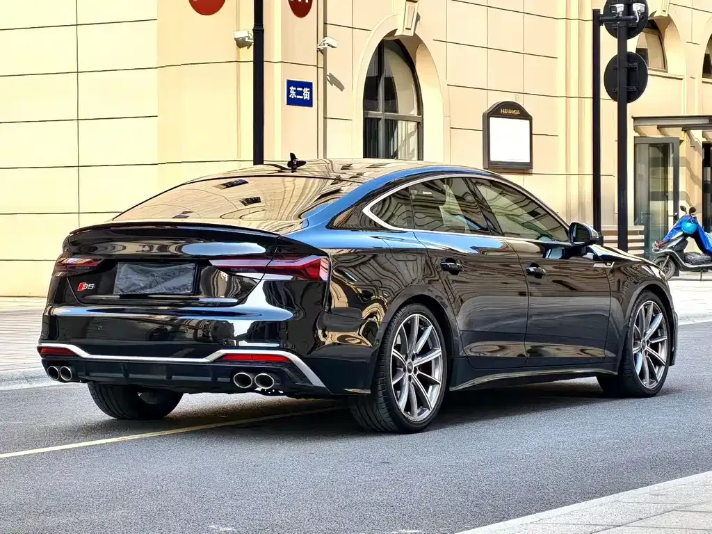 Audi S5 2021 из CN, фото 8