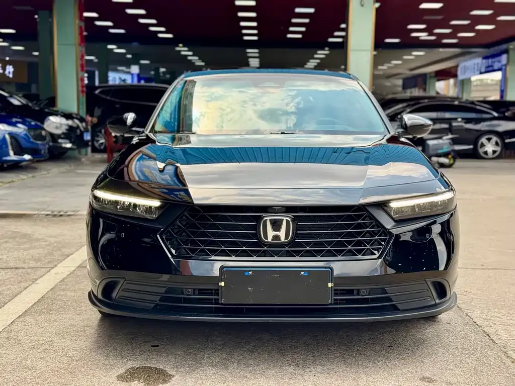 Honda Accord 2024 из CN, фото 3