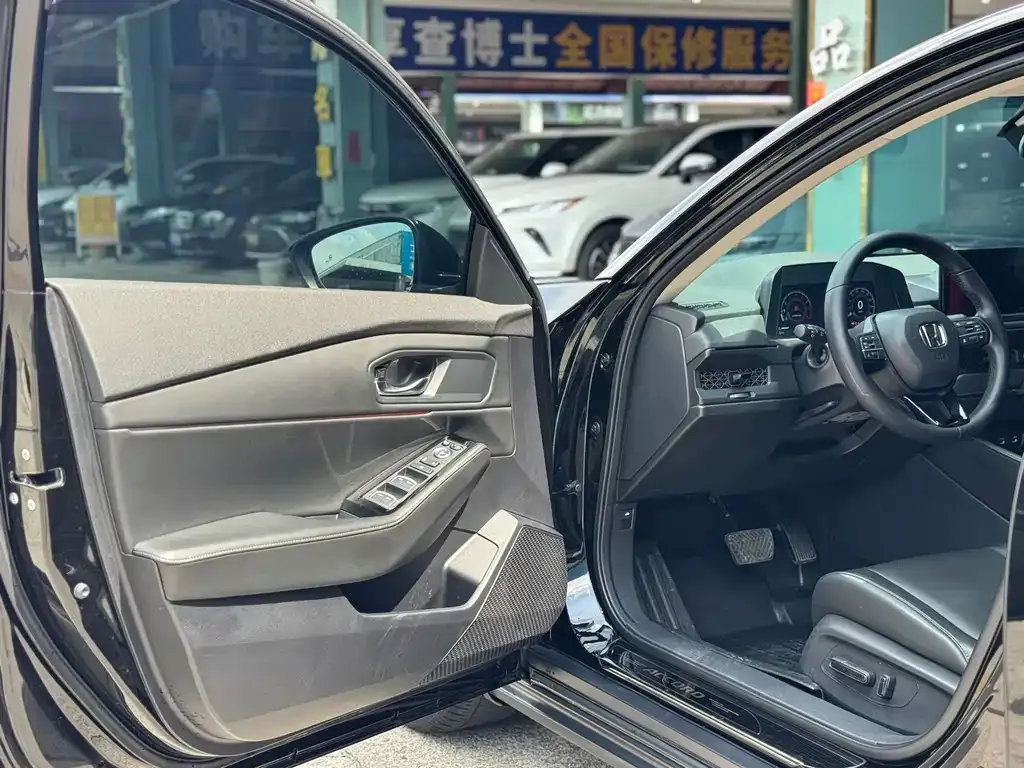 Honda Accord 2024 из CN, фото 5