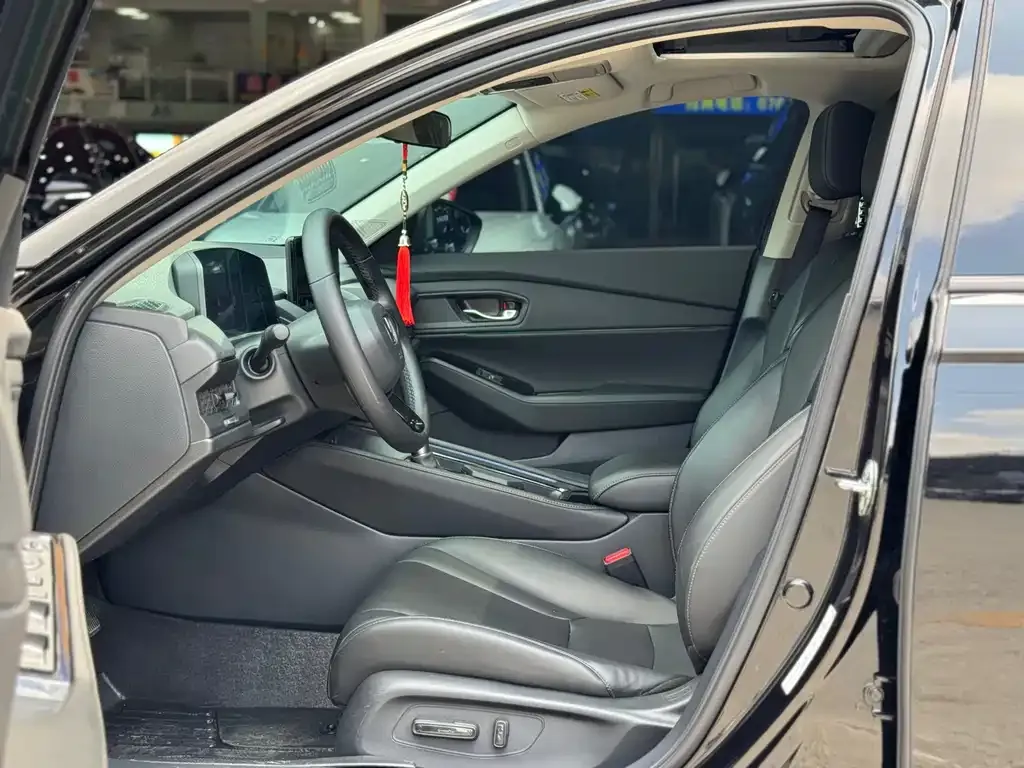 Honda Accord 2024 из CN, фото 7