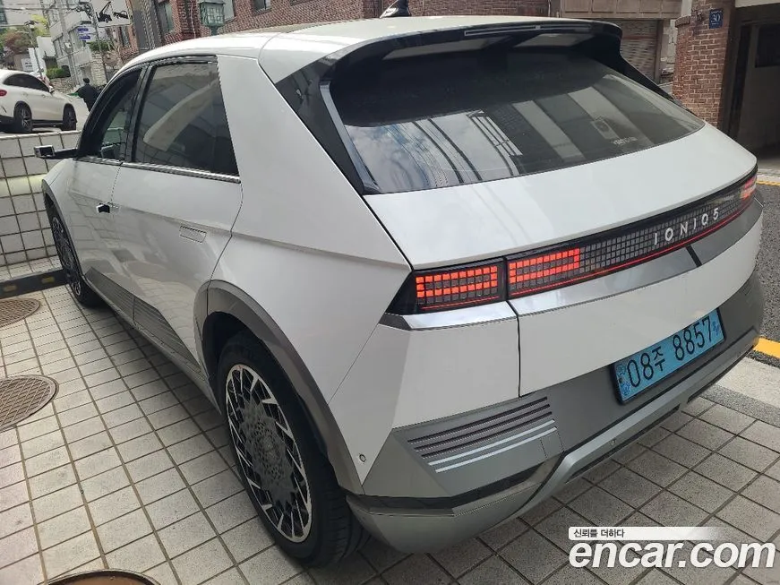 Hyundai Ioniq5 — фото 9