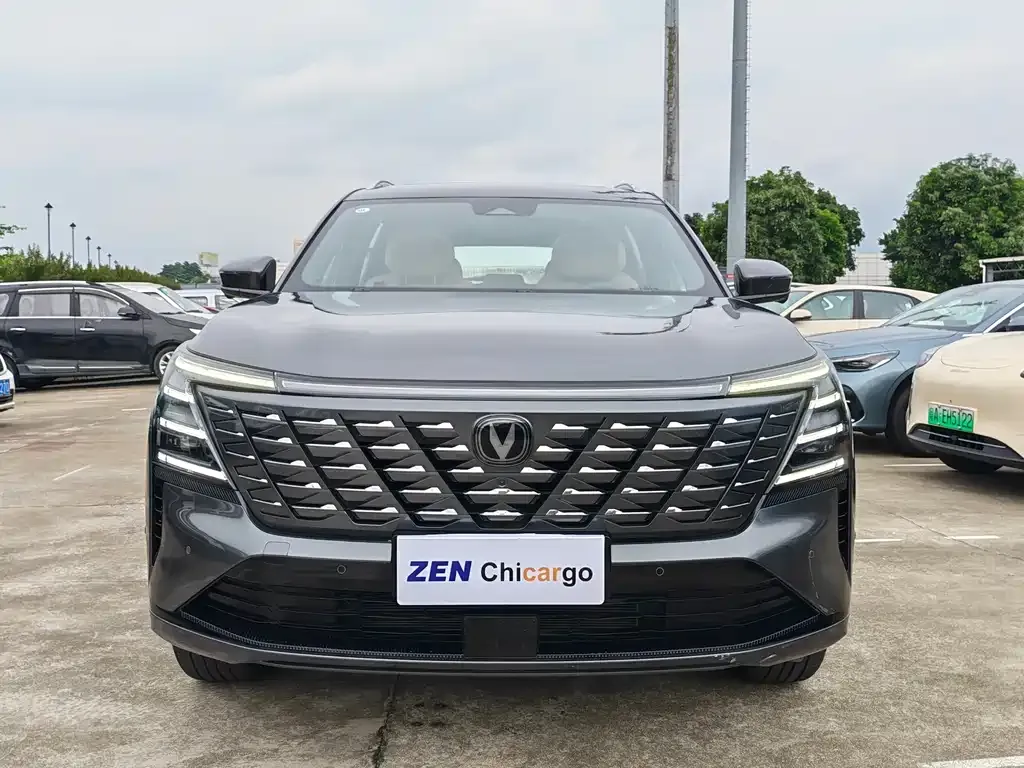 Changan CS75PLUS — фото 3