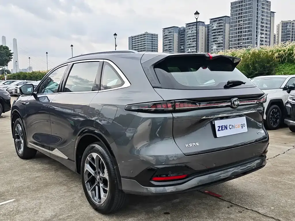 Changan CS75PLUS — фото 10
