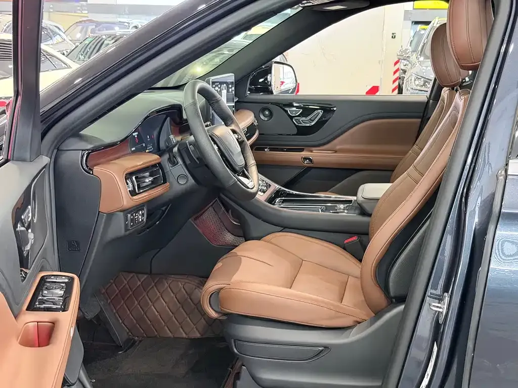 Lincoln Aviator 2022 из CN, фото 5