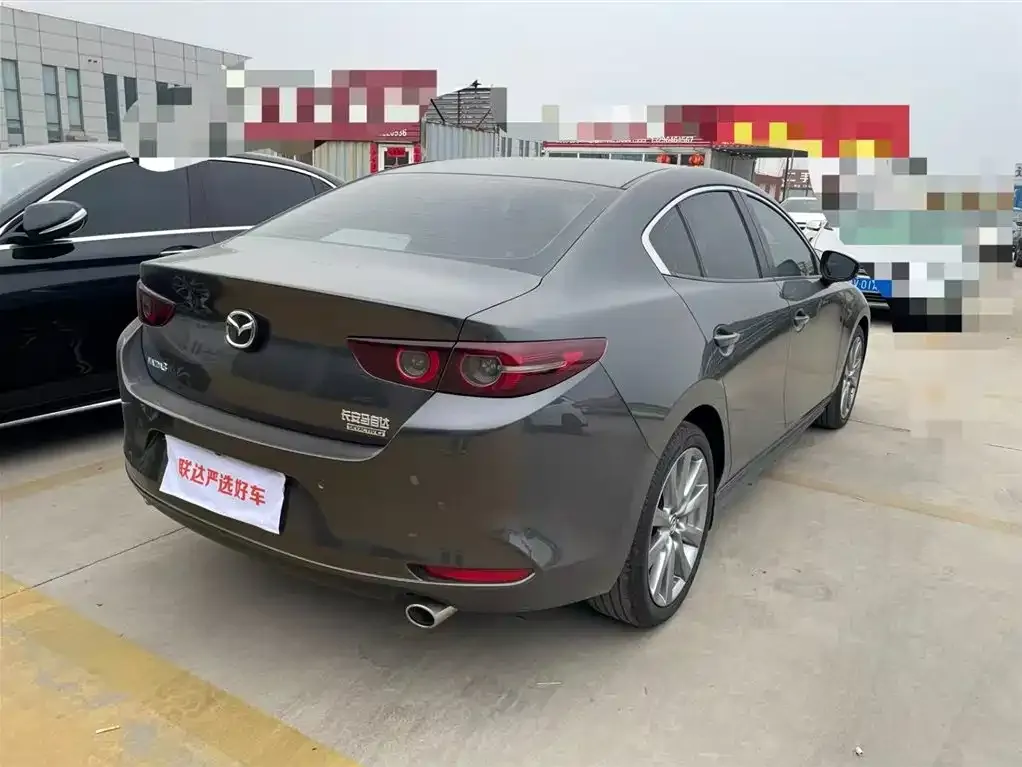 Mazda 3 Axela 2023 из CN, фото 3