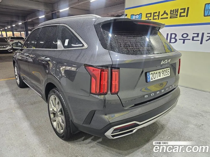 Kia Sorento — фото 6