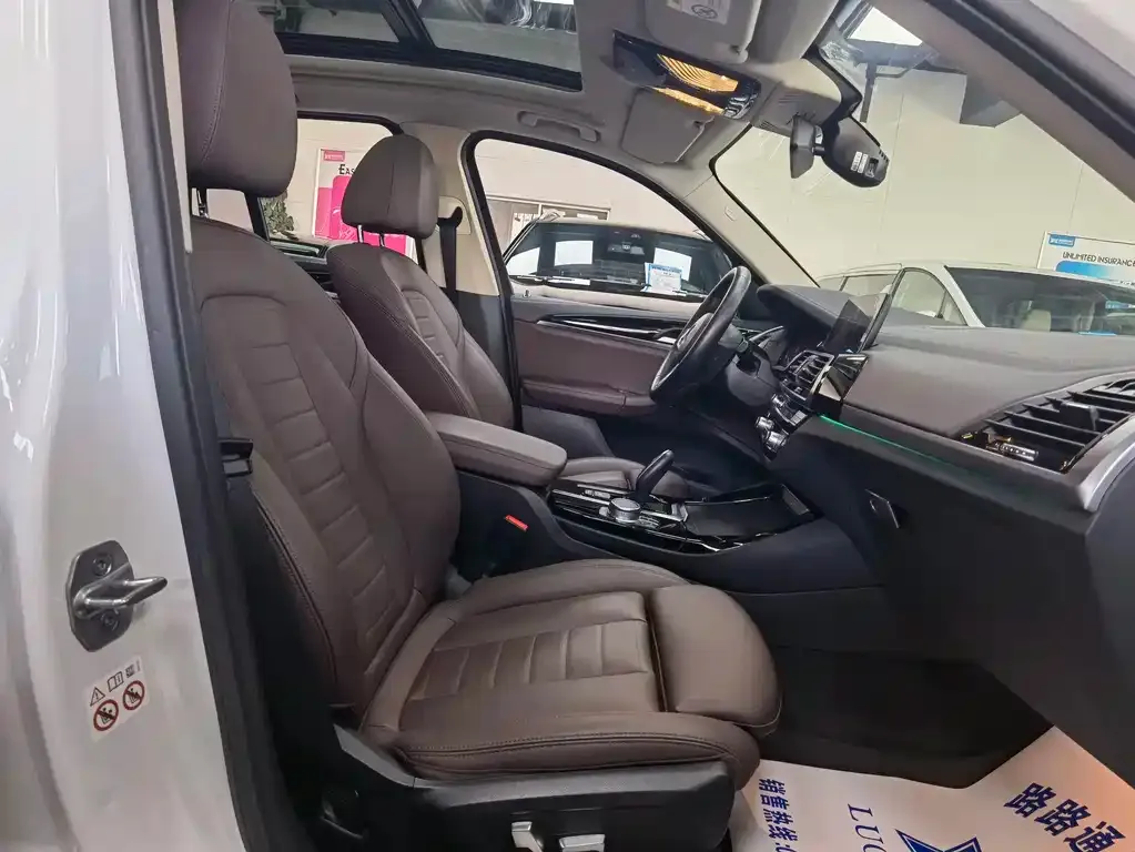 BMW X3 2021 из CN, фото 2