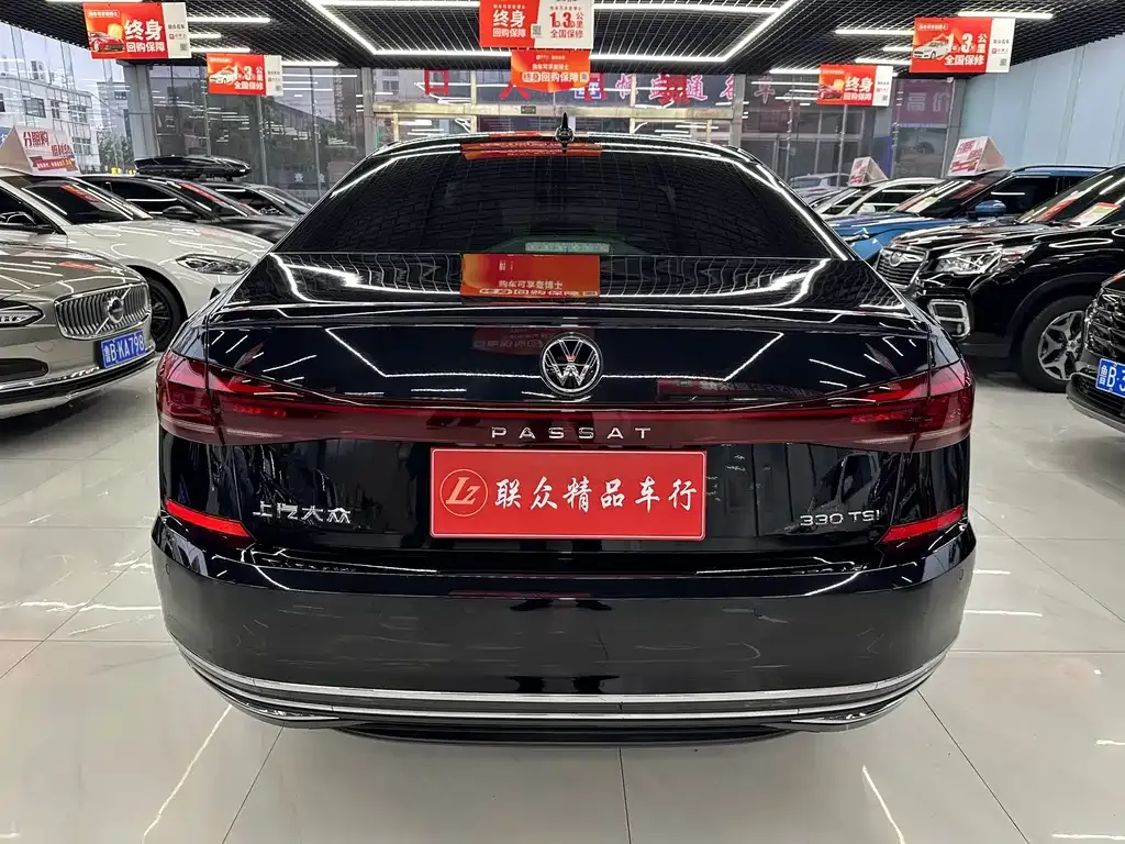 Volkswagen Passat — фото 5