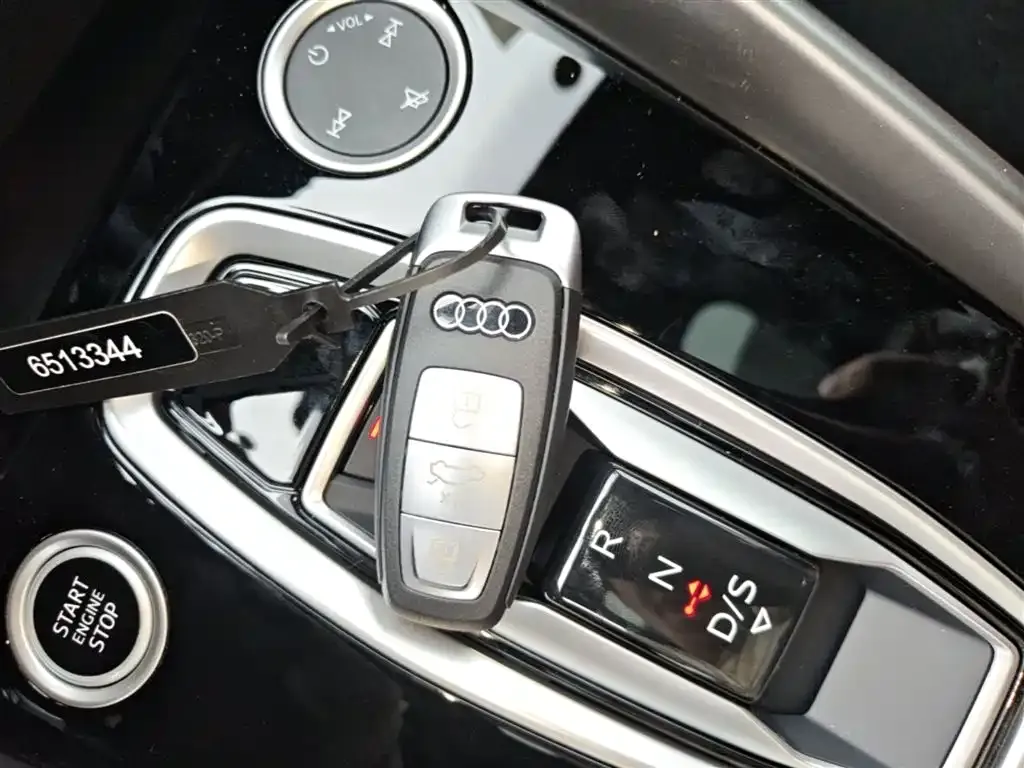 Audi A3 — фото 9