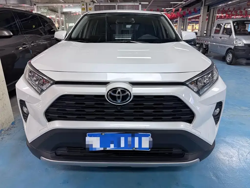 Toyota RAV4 2022 из CN, фото 8