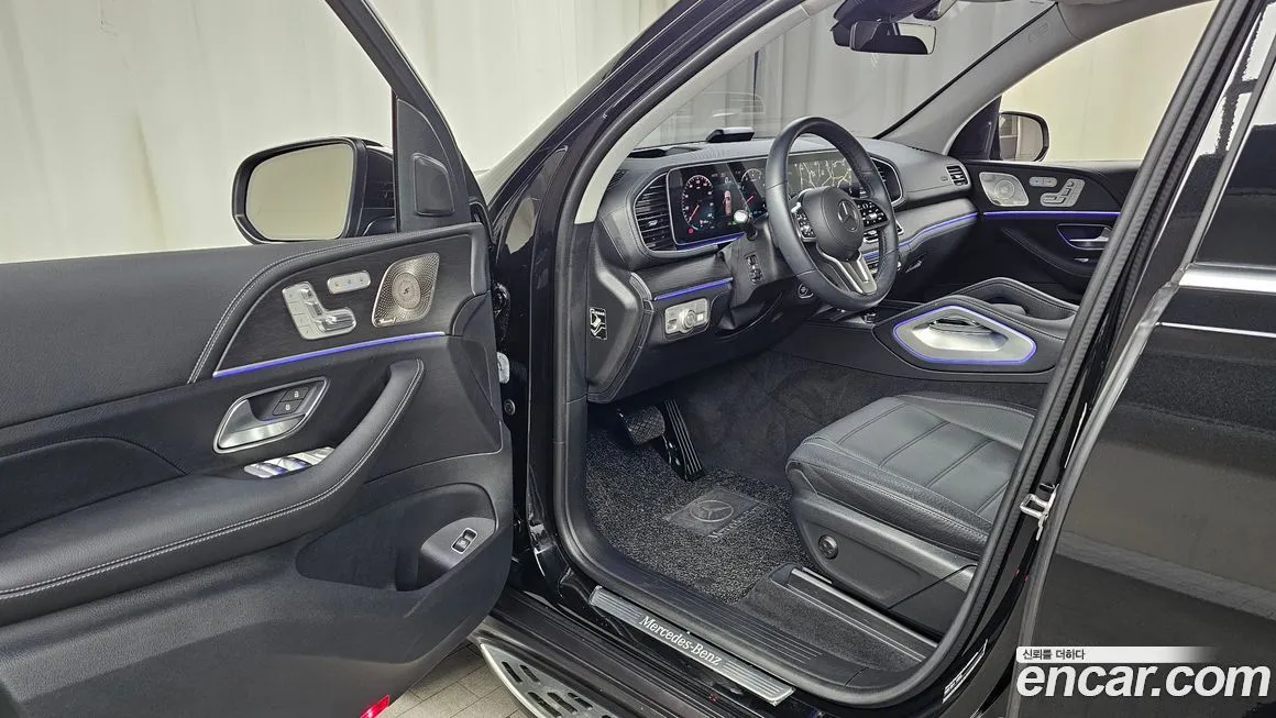 Mercedes-Benz GLE-Class — фото 10