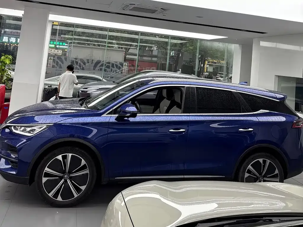 BYD Tang New Energy — фото 10