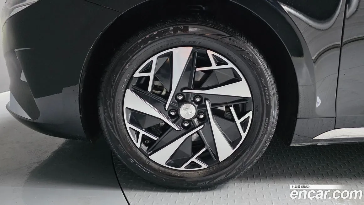 Hyundai Grandeur 2023 из KR, фото 6