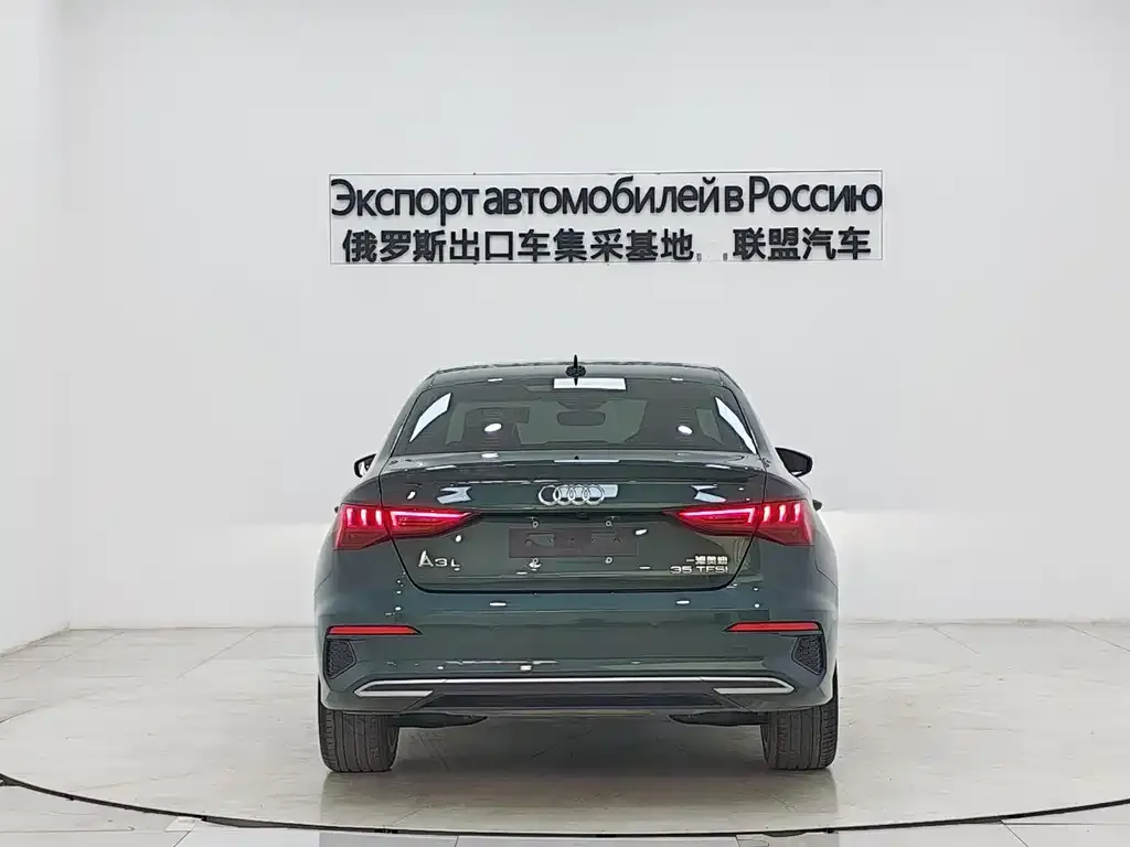 Audi A3 2023 из CN, фото 6