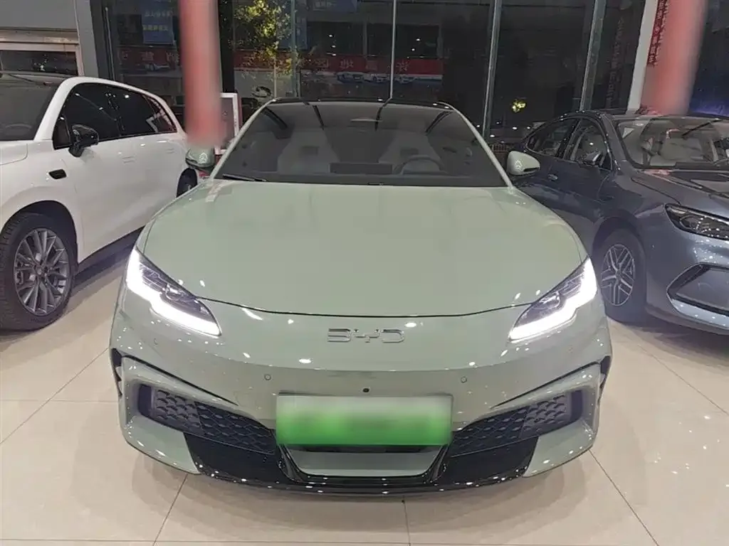 BYD Seal 06GT — фото 9