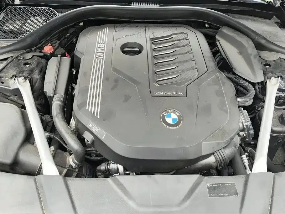 BMW 7 Series 2021 из CN, фото 4