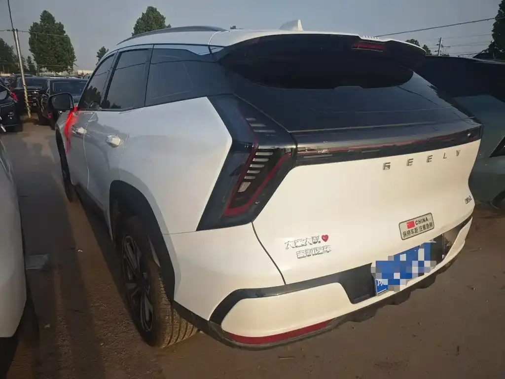 Geely Boyue L 2025 из CN, фото 2